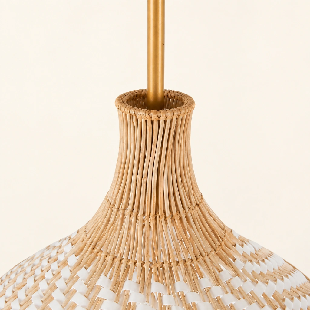 Arden woven neck around the warm metal stem