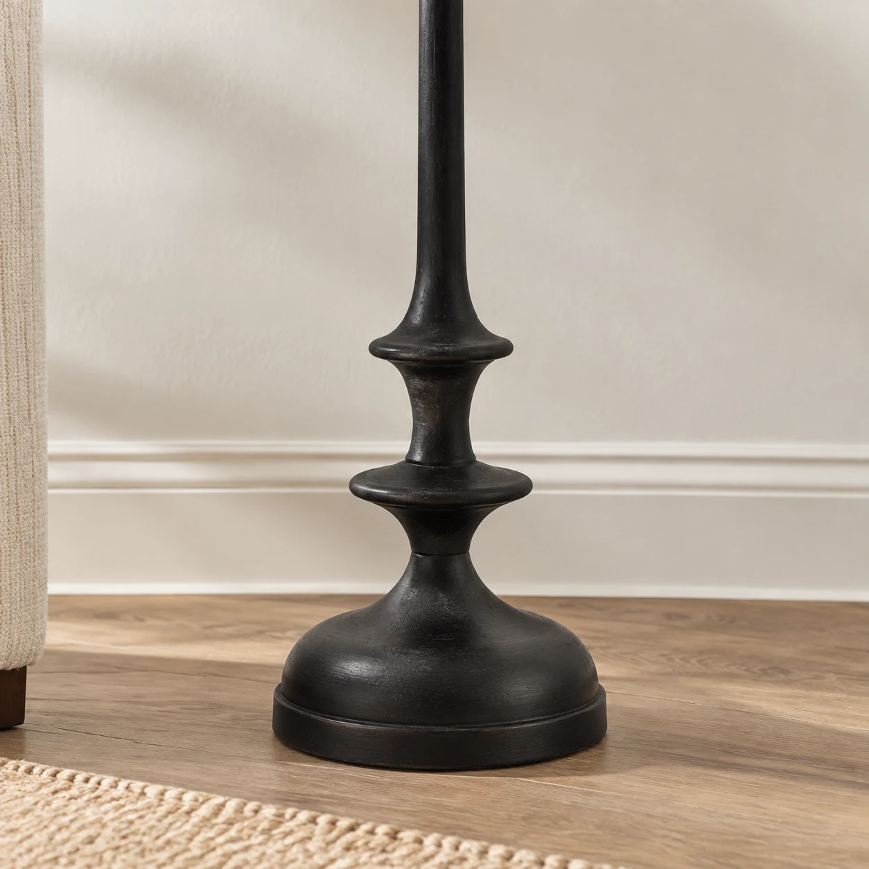 Camille stepped round wood base detail