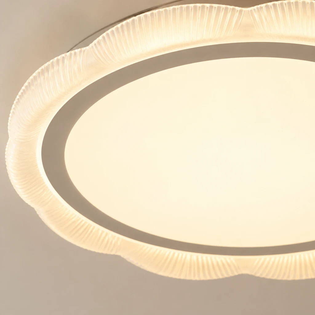 Close detail of the broad central diffuser
