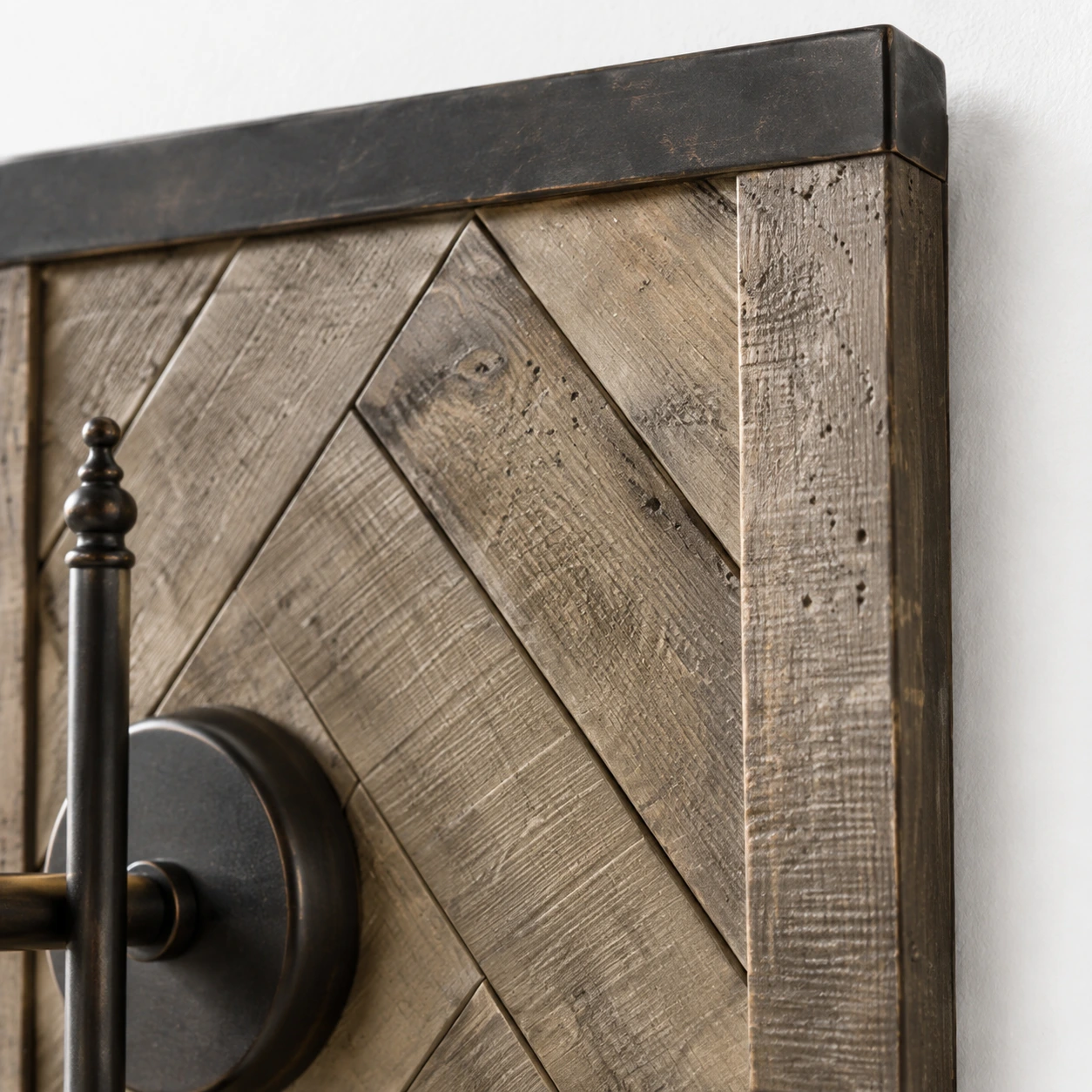 Mara Vintage Chevron Wood Wall Sconce — 07 detail planks