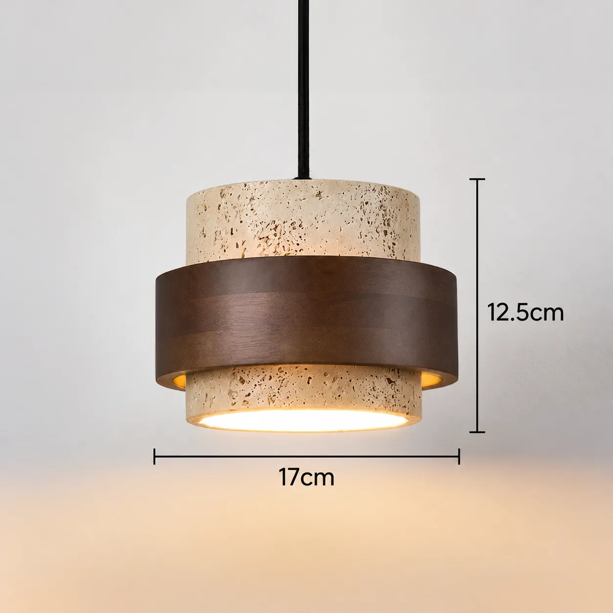 Diagrama de dimensões do pingente de uma cabeça, 17 cm de diâmetro e 12,5 cm de altura