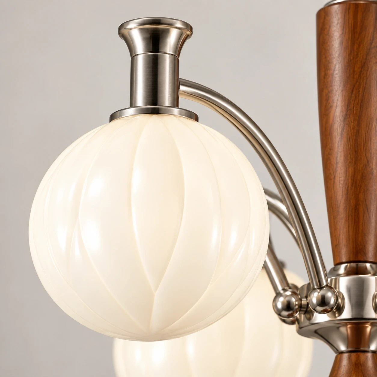 Close view of Wushlp Vintage Branch Wood Glass Chandelier branch glass shade