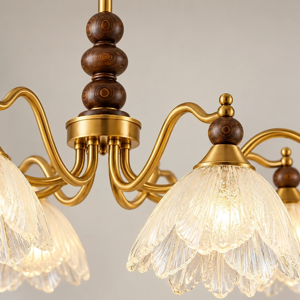 Close view of Wushlp Vintage Petal Glass Branch Chandelier petal and branch junction