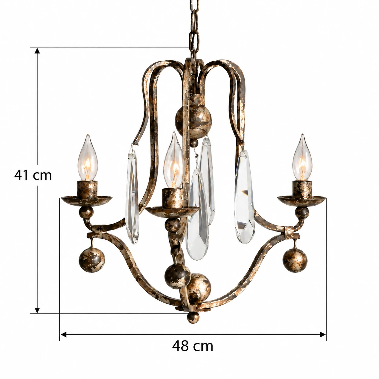 Dimensions du lustre à 3 lumières : 48 cm de diamètre et 41 cm de hauteur totale